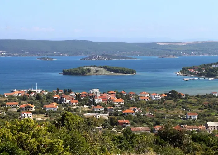 아파트 With Parking Space Mrljane, Pasman - 8498