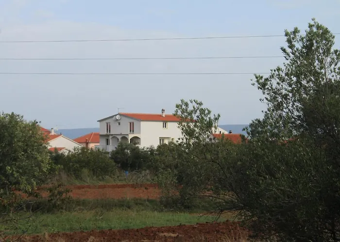 Апартаменты With Parking Space Mrljane, Pasman - 8498